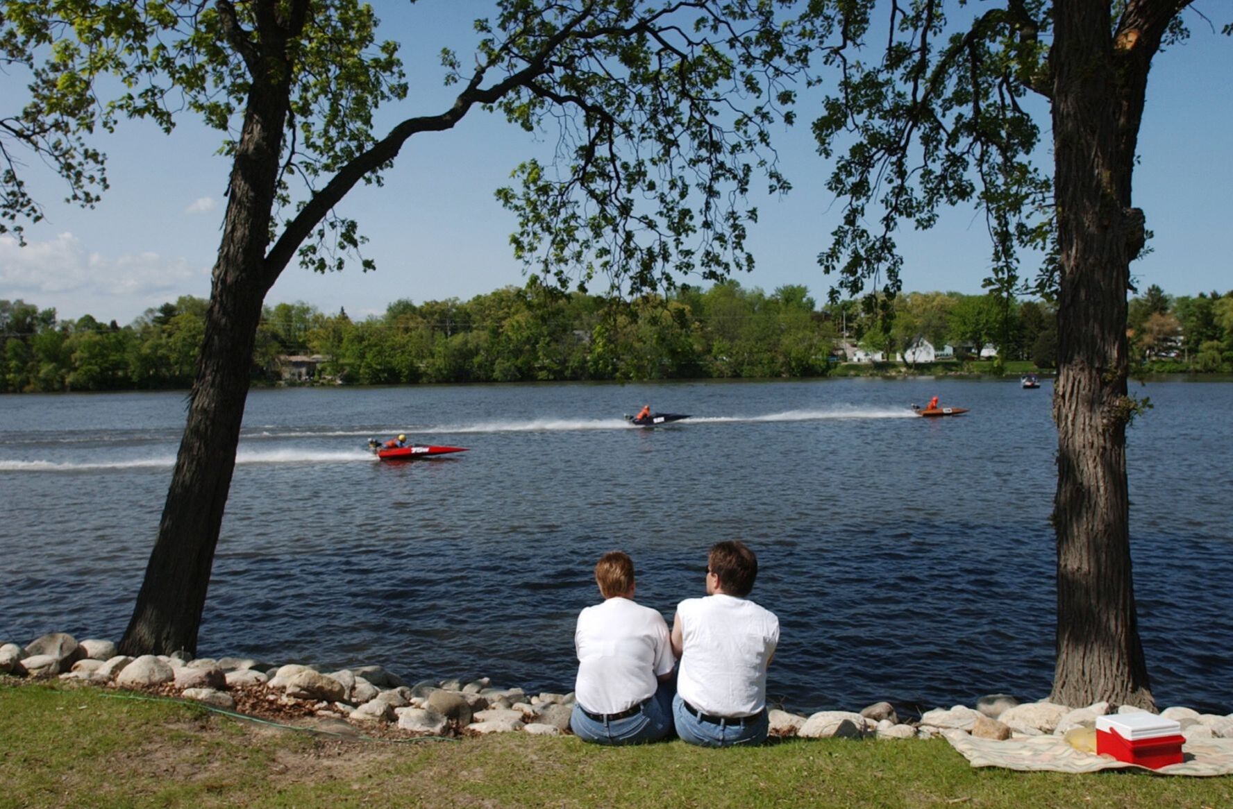 Spectators watch boat races on Echo Lake in the year 2003